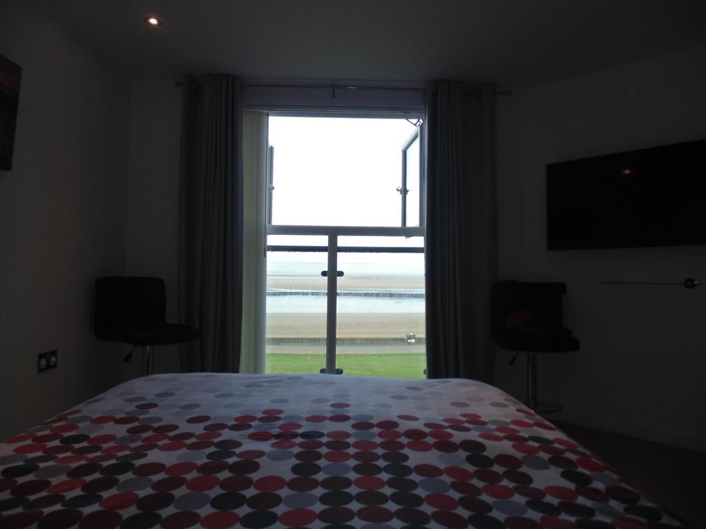 Awel Y Mor Apartment Llanelli Exterior foto