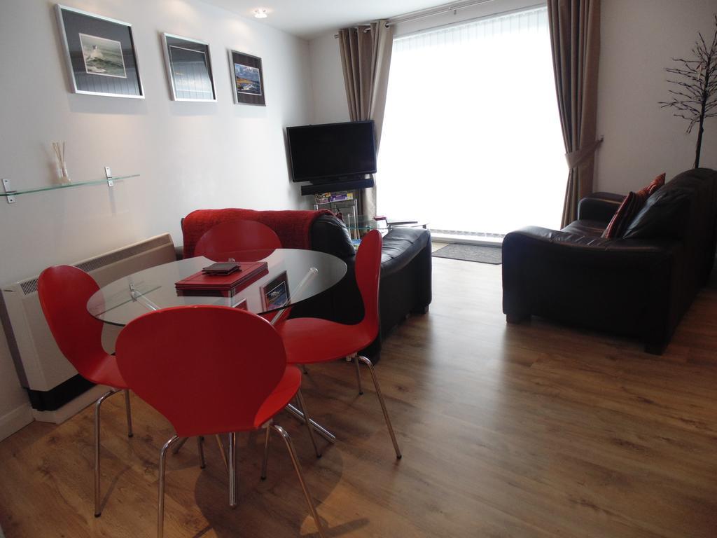 Awel Y Mor Apartment Llanelli Exterior foto